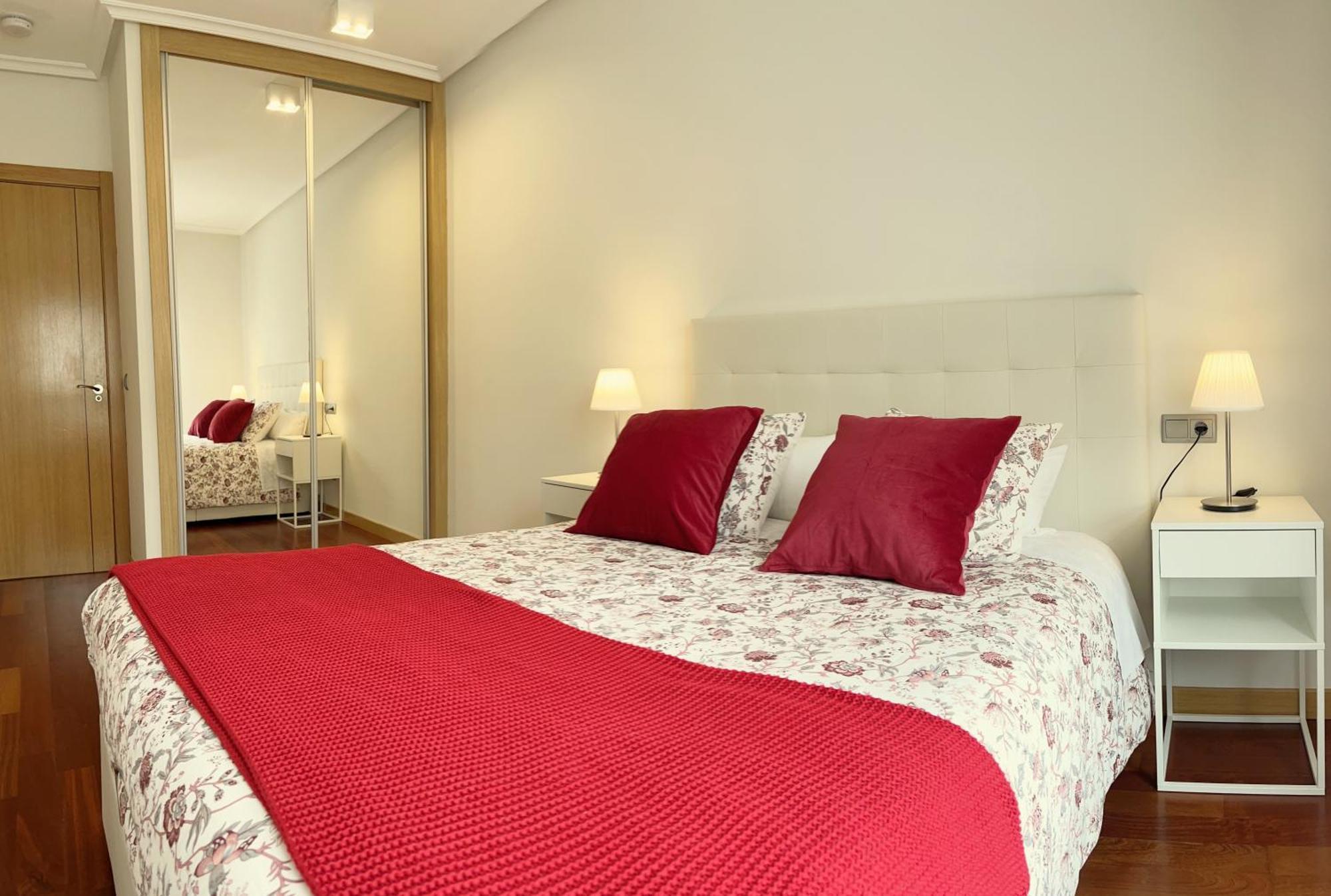 Apartamento Europa Prados Atenea Ов'єдо Екстер'єр фото